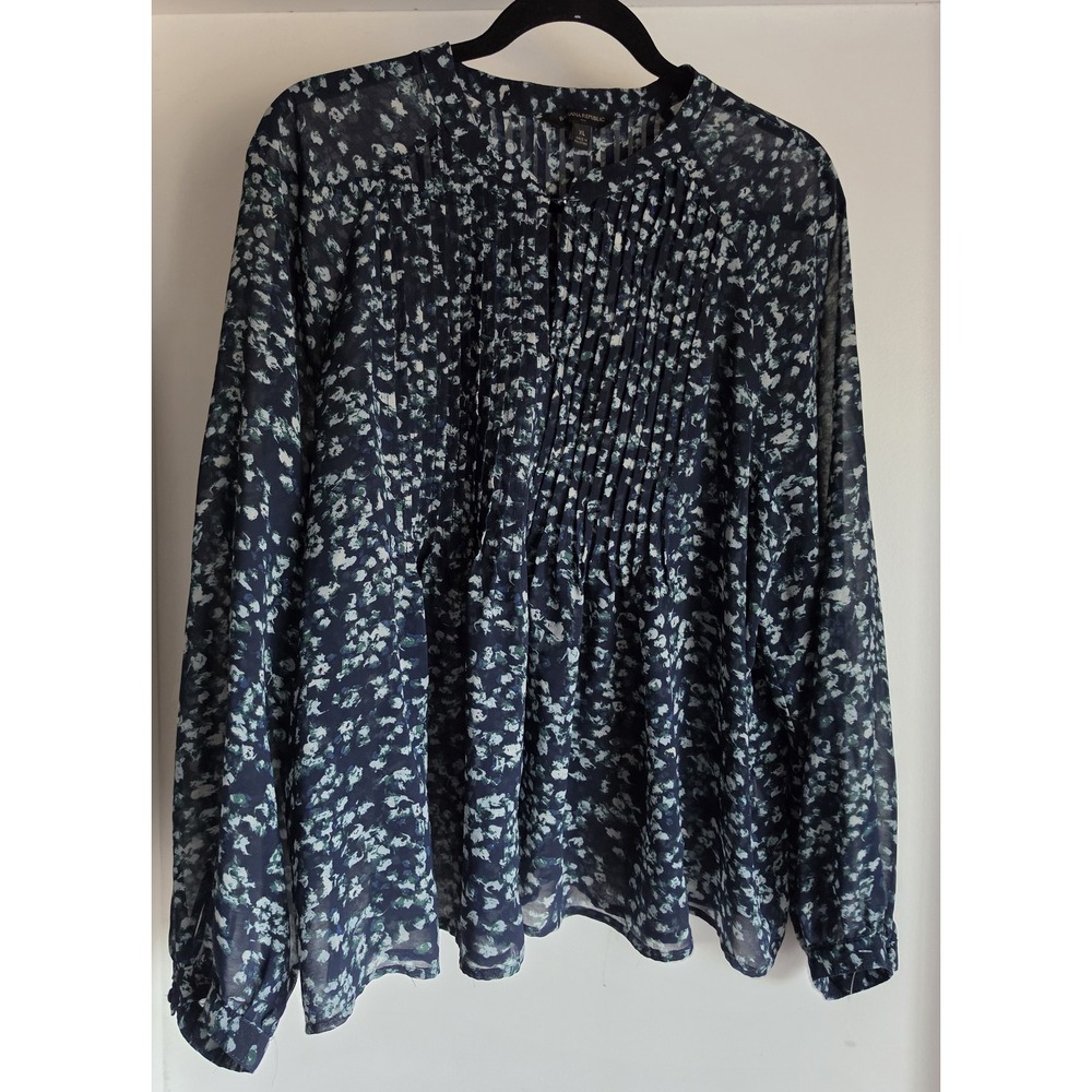 Banana Republic Blouse XL Blue Floral Collared Long Sleeve Women Top Shirt